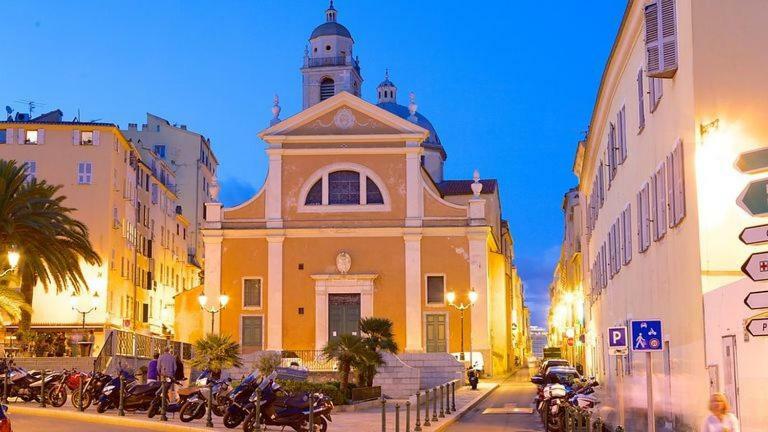 אז'אקסיו Appartement De Charme Centre Ville Historique Ajaccio מראה חיצוני תמונה